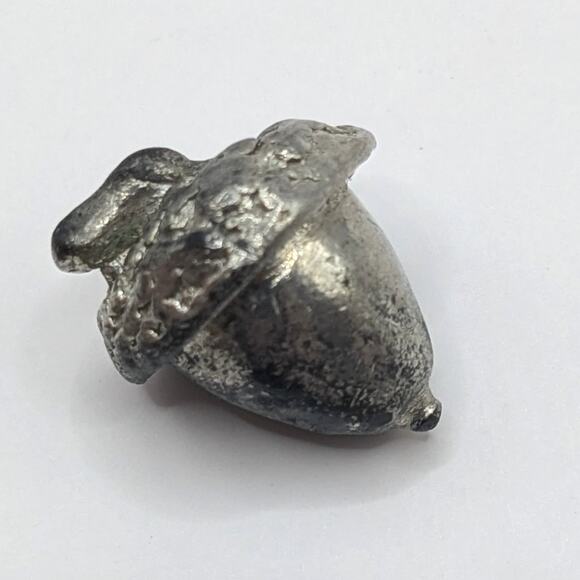 Lot of Pewter Charms Tokens Coins Basic Spirit Cat Moose Acorn Love Kisses Hugs - Picture 4 of 4